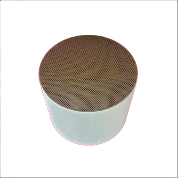 Cordierite Post Treatment Catalyzed Particulate Filter DPF System Yellowish Color
